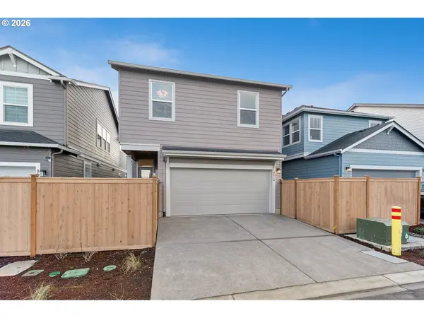 8558 SE Brooks LN, Hillsboro, OR 97123