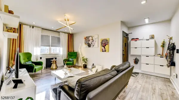 1504 W Terrace Cir #4, Teaneck Twp., NJ 07666