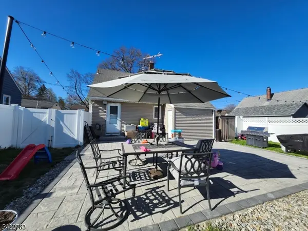 116 Riverdale Rd, Pompton Lakes Boro, NJ 07442