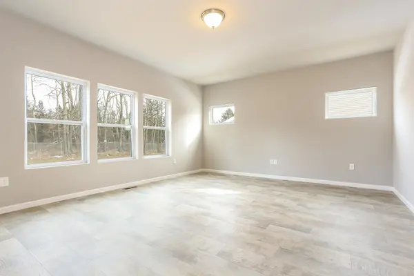 3233 Railtown RD, Gaines Twp, MI 49316