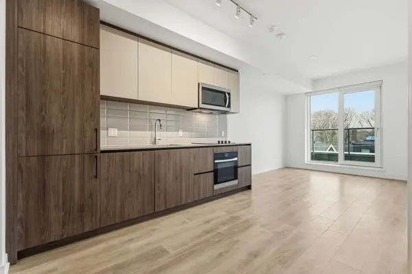 150 Logan AVE #438, Toronto E01, ON M4M 0E4