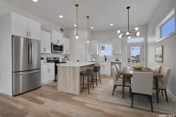 220 Veterans DRIVE, Warman, SK S0K 4S3