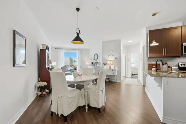 33 Whitmer ST #109, Milton, ON L9T 8P9