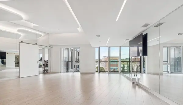 3200 Dakota Common N/A #B815, Burlington, ON L7M 2A8