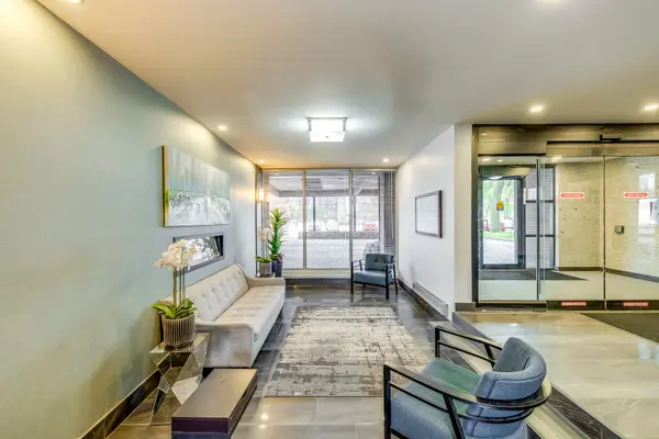 1660 Bloor ST #801, Mississauga, ON L4X 1R9