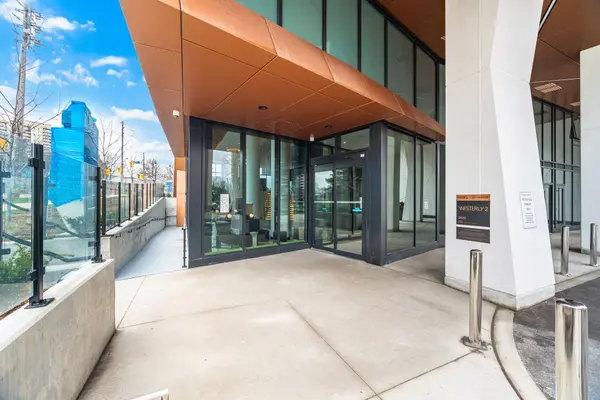 60 Central Park Roadway N/A #2101, Toronto W08, ON M9A 0E6