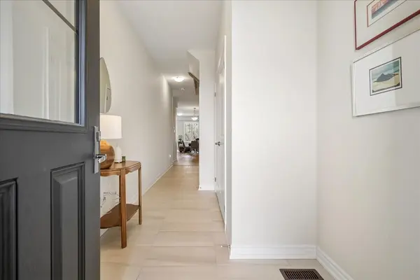 2092 Ellerston Common, Burlington, ON L7P 0V6