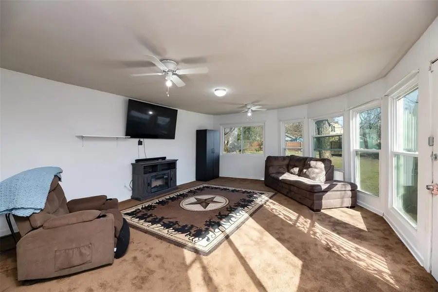 505 Bellevue Drive, Cleburne, TX 76033