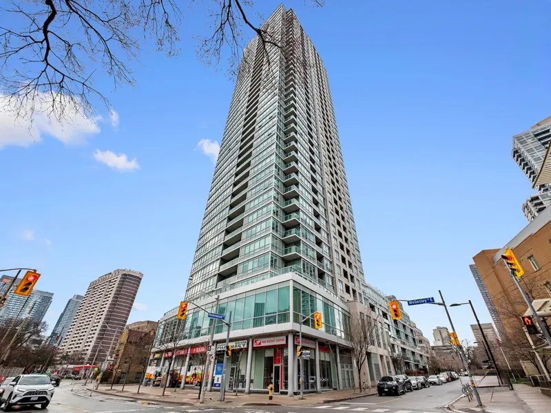 120 Homewood AVE #2804, Toronto C08, ON M4Y 2J3