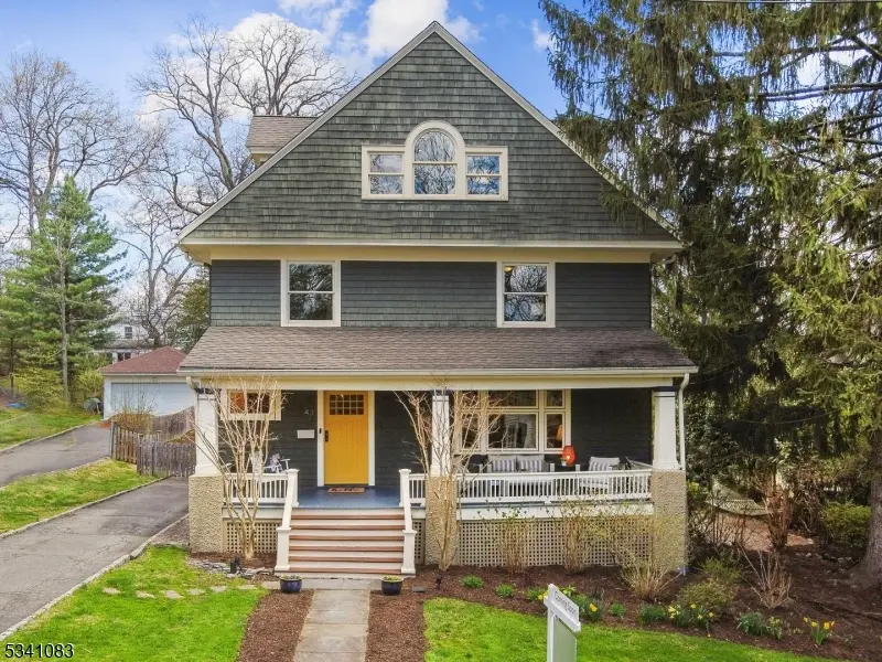 43 Ridgewood Terrace, Maplewood Twp., NJ 07040