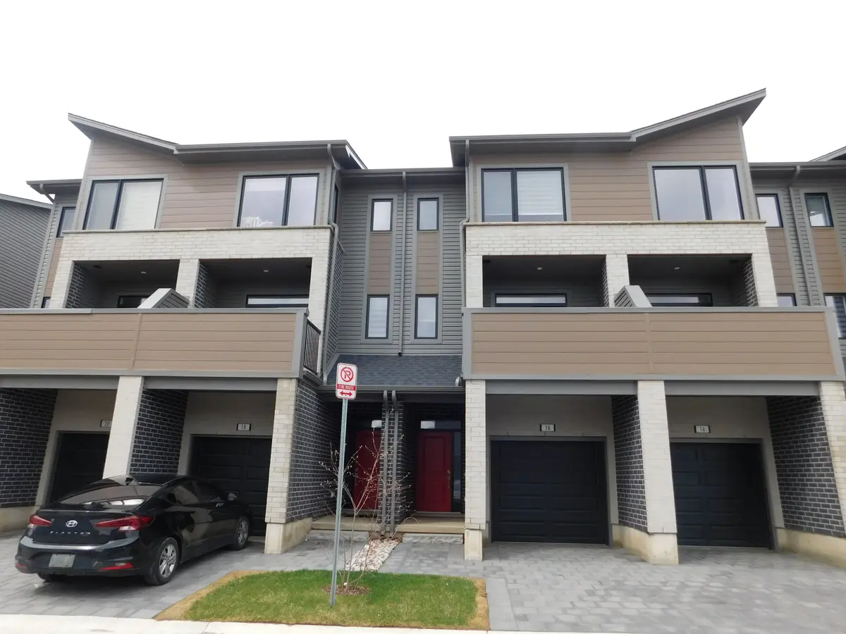 530 Gatestone RD #16, London South, ON N6M 0A2