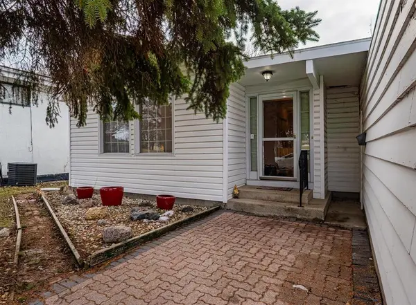 396 Aldine ST, Winnipeg, MB R3J 3B4