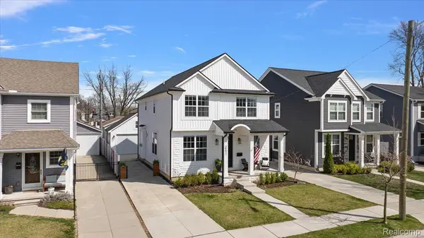 3592 Oakshire AVE, Berkley, MI 48072