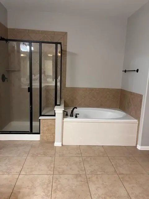 5818 Country View Lane W, Frisco, TX 75036