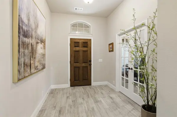 633 Retama Drive, Fort Worth, TX 76108