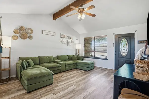 4041 Country Meadows Circle, Granbury, TX 76049