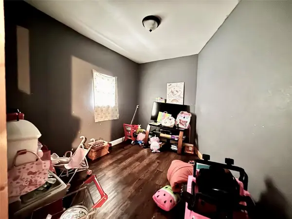 1315 Strickland Street, Bellmead, TX 76705