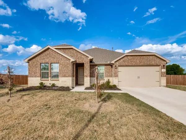 1202 Quartzite Street, Cedar Hill, TX 75104