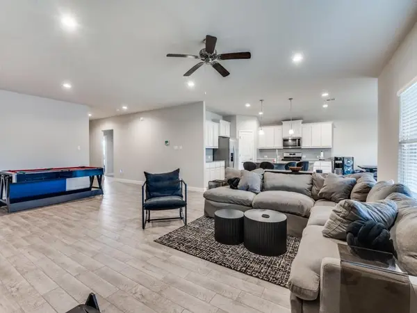 1202 Quartzite Street, Cedar Hill, TX 75104