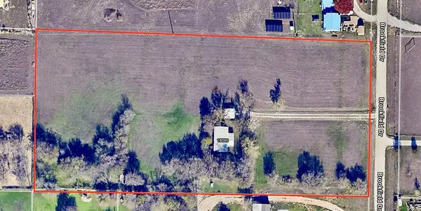 18086 Brookfield Drive, Justin, TX 76247