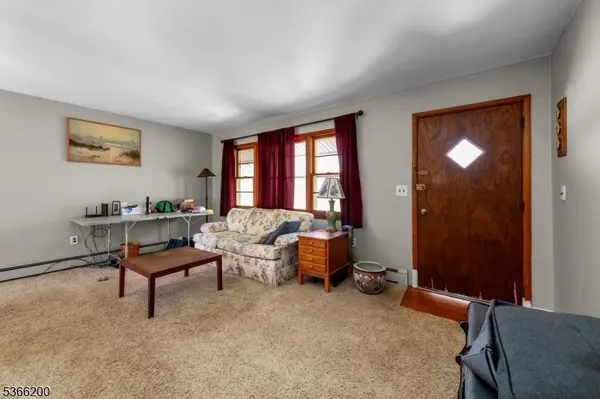 6 Jay Rd, Vernon Twp., NJ 07422