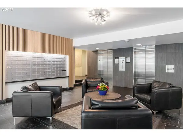 255 SW HARRISON ST, Portland, OR 97201