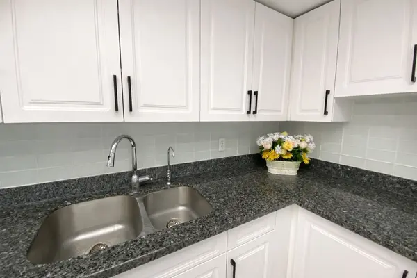 275 Bamburgh CIR #201, Toronto E05, ON M1W 3X4