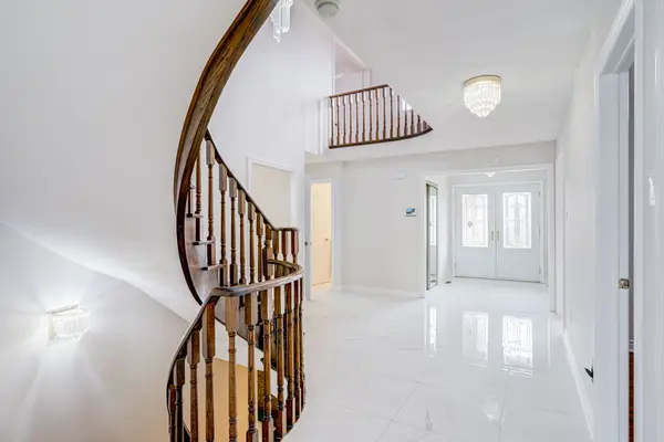 46 Hewlett CRES, Markham, ON L3P 7J8