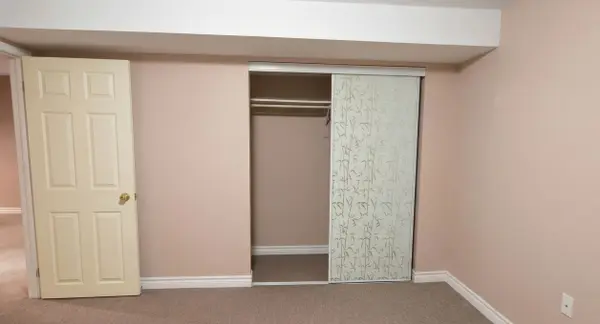 48 Cartmel DR #Basement, Markham, ON L3S 4K2