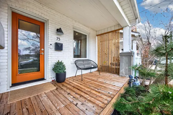 75 Priscilla AVE, Toronto W02, ON M6S 3W4