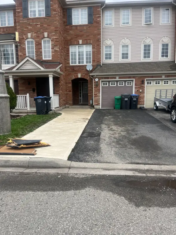 155 Decker Hollow CRES, Brampton, ON L6X 0L4