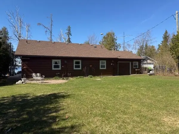 135 DRIFTWOOD SHORES RD, Kawartha Lakes, ON K0M 2B0