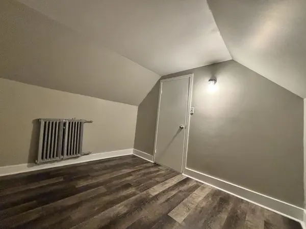 1091 Highland Ave AVE #1, Windsor, ON N9A 1R6