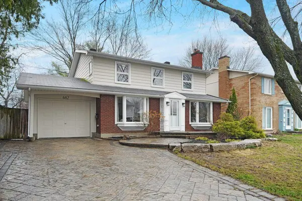 682 Glenhurst CRES, Beacon Hill North - South And Area, ON K1J 7B7