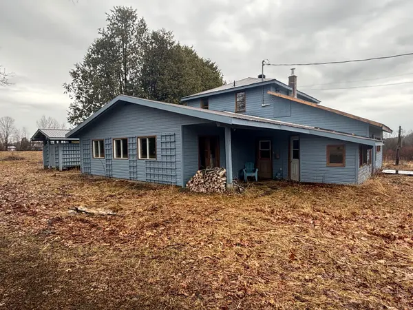 98 Kennedy RD, Carlow/mayo, ON K0L 1G0