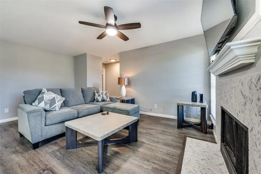 5981 Arapaho Road #1003, Dallas, TX 75248