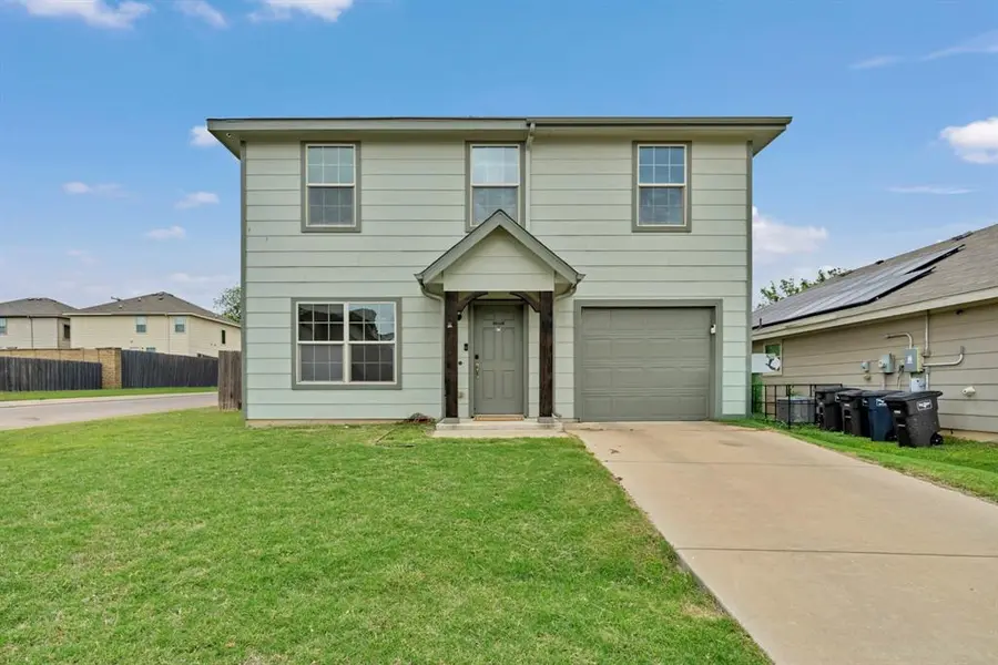 1501 Sierra Estate Trail, Fort Worth, TX 76119