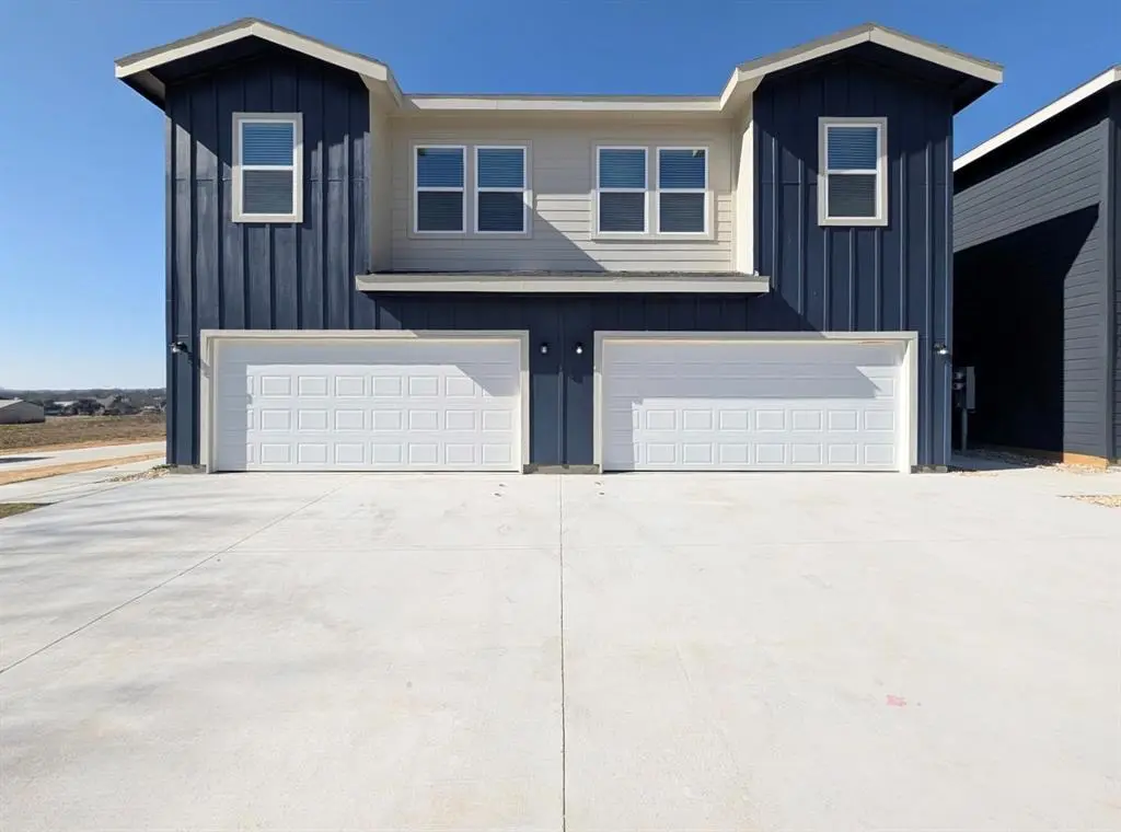 3501 E Renfro Street #407, Burleson, TX 76028