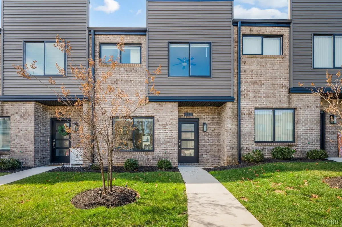 33 Zentry PL, Lynchburg, VA 24502