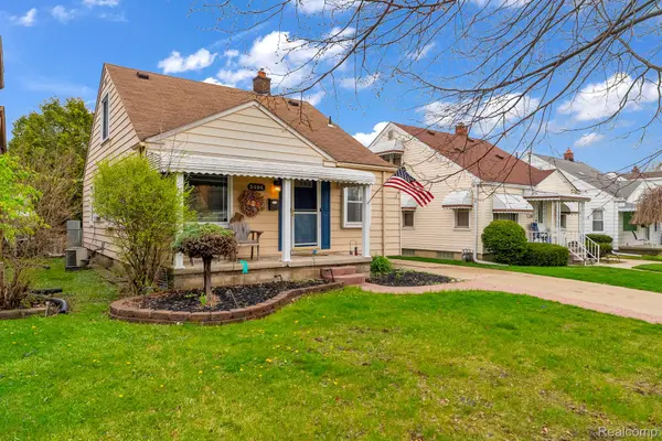 3494 Trumbull ST, Trenton, MI 48183