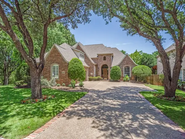 8124 Greensboro Drive, Plano, TX 75025