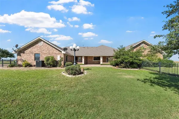 2436 Marable Street, West, TX 76691