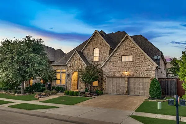 679 Flagstone Drive, Irving, TX 75039