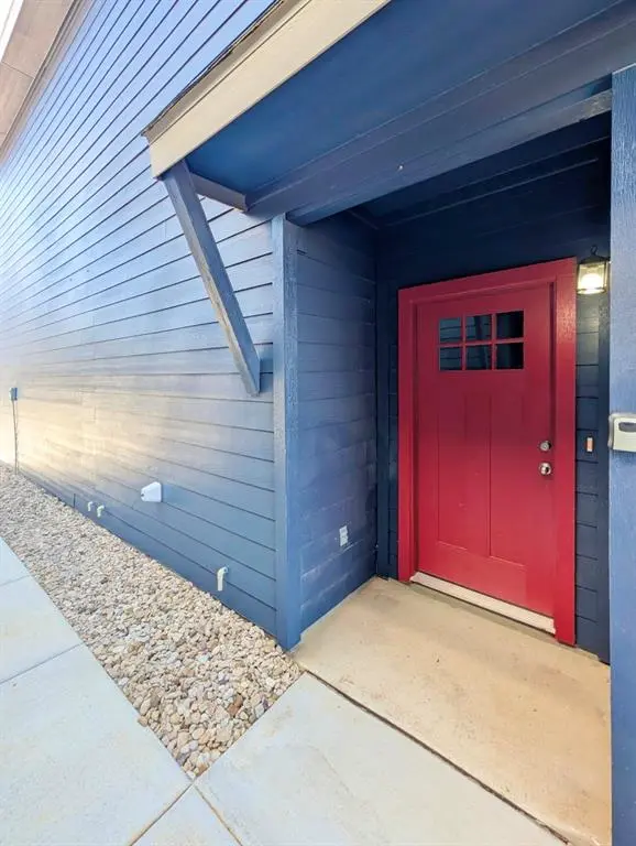 3501 E Renfro Street #407, Burleson, TX 76028