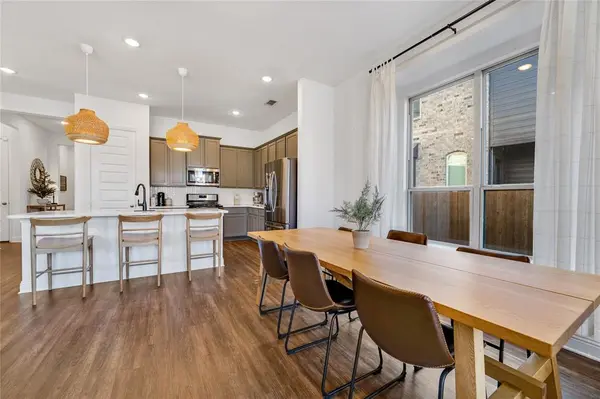 1501 White Water Way, Aubrey, TX 76227