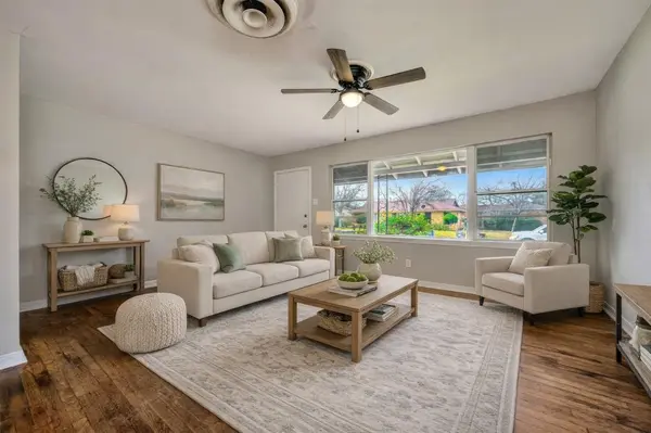 2509 Wayside Avenue, Fort Worth, TX 76110