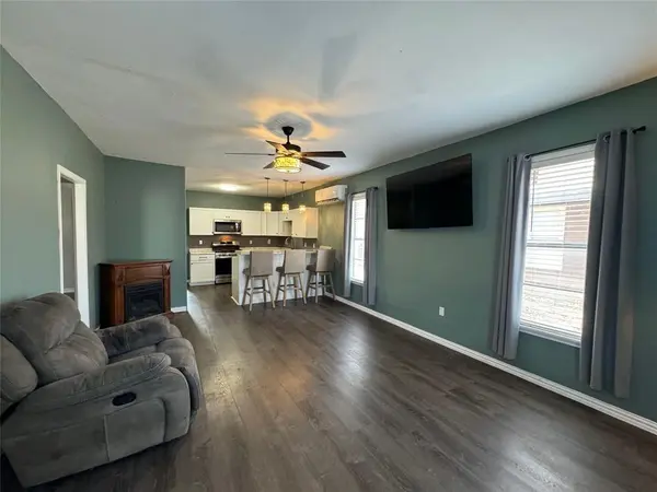 1111 W 7th Street, Cisco, TX 76437