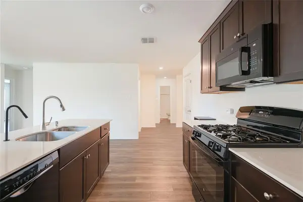 1614 Fields View Drive, Anna, TX 75409