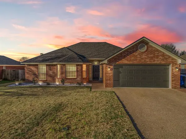 10512 Whitney Trace, Waco, TX 76708