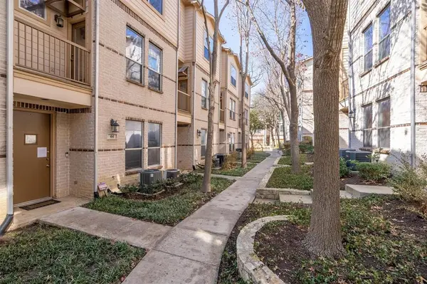 4830 Cedar Springs Road #12, Dallas, TX 75219